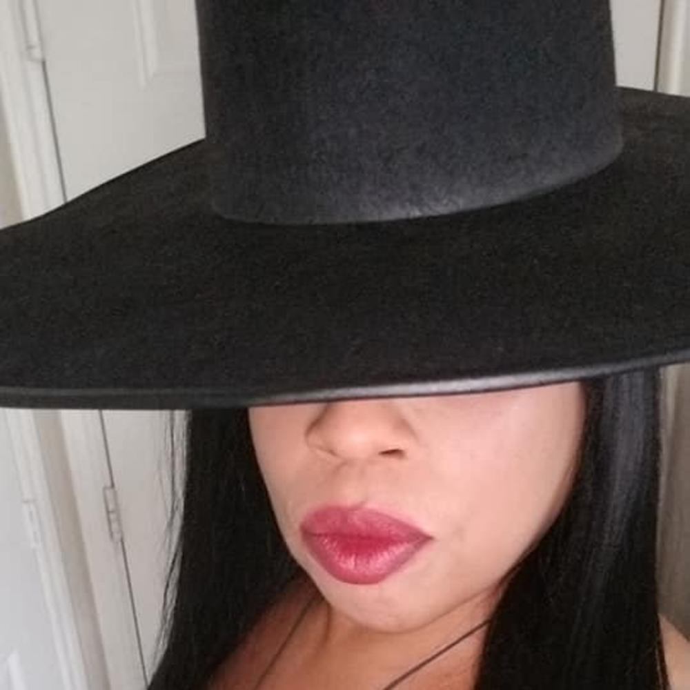 Meet your Posher, Kathie